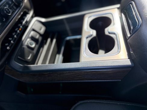 Used 2019 GMC Sierra 2500 Denali w/ Duramax Plus Package image 16