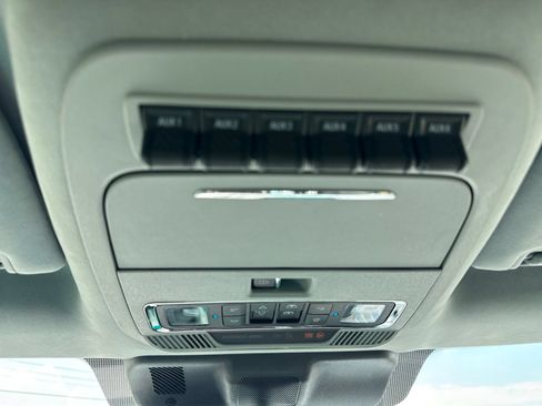 Used 2024 Ford F350 Limited w/ FX4 Off-Road Package AWD/4WD image 19