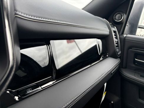 New 2026 RAM 2500 Limited image 18