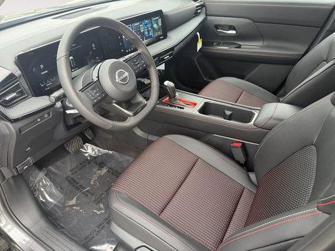 New 2026 Nissan Kicks SR image 16