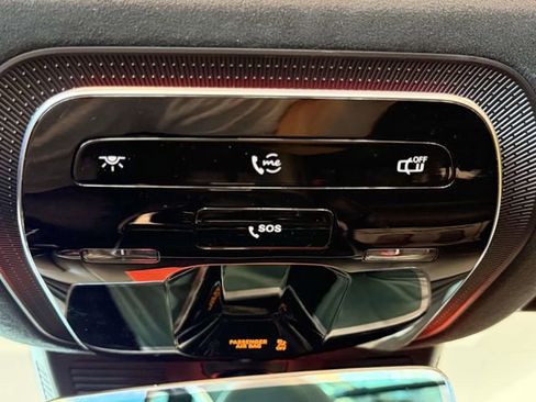 Used 2022 Mercedes-Benz SL 55 AMG 4MATIC image 27