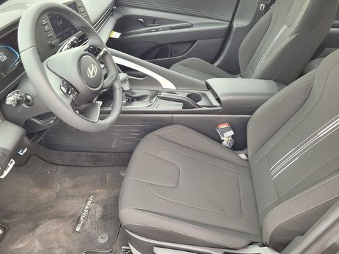 New 2026 Hyundai Elantra Sport image 11