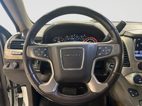 Used 2016 GMC Yukon Denali w/ Open Road Package AWD/4WD image 13