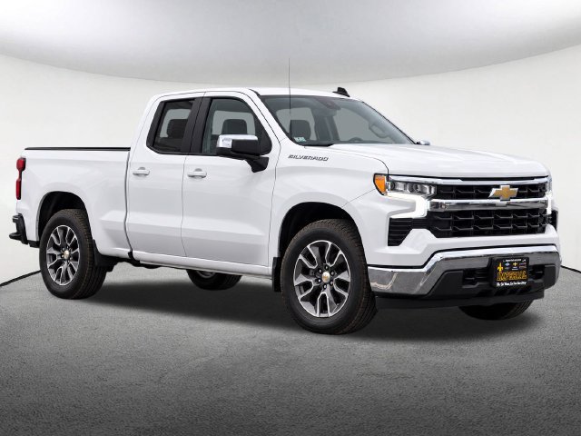 Used 2025 Chevrolet Silverado 1500 LT AWD/4WD image 2