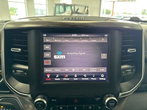 Used 2019 RAM 1500 Laramie AWD/4WD image 42