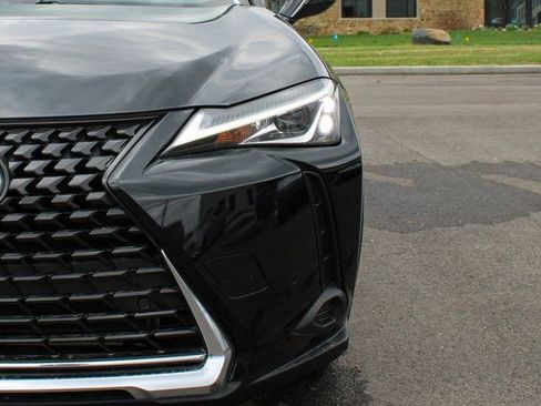 Used 2021 Lexus UX 200 w/ Accessory Package (Z1) FWD image 43