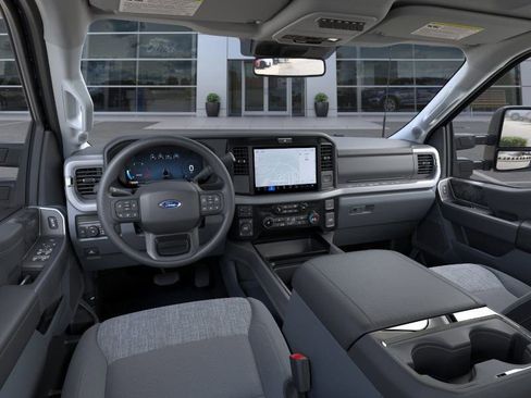 New 2026 Ford F250 XLT w/ XLT Premium Package image 9