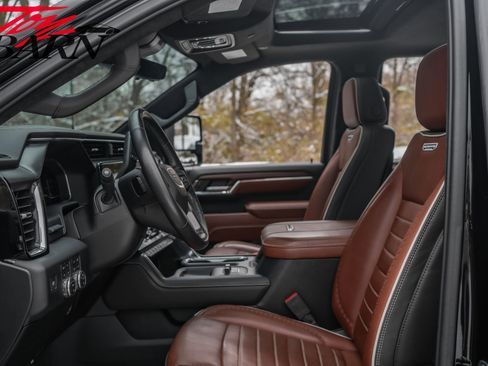 Used 2024 GMC Sierra 2500 Denali Ultimate image 30