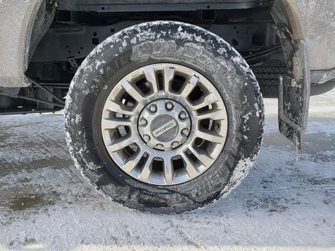 Used 2022 Ford F250 XLT w/ XLT Premium Package image 28