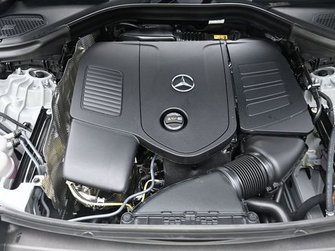 Used 2026 Mercedes-Benz GLC 300 GLC 300 image 33