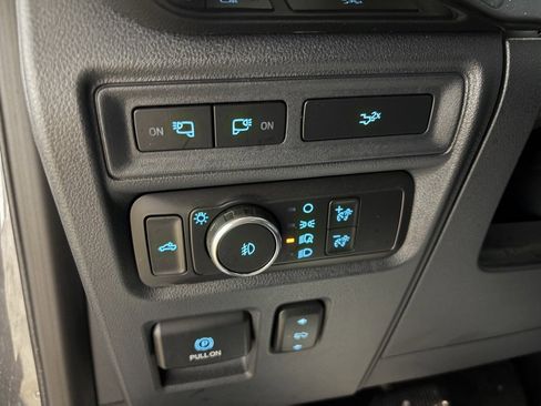 Used 2022 Ford F150 XLT w/ Equipment Group 302A High image 18