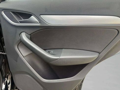 Used 2018 Audi Q3 2.0T Premium Plus w/ Premium Plus Package image 13