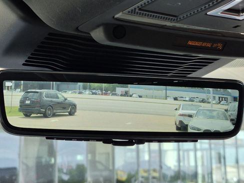 Used 2024 Jaguar XF R-Dynamic SE image 35