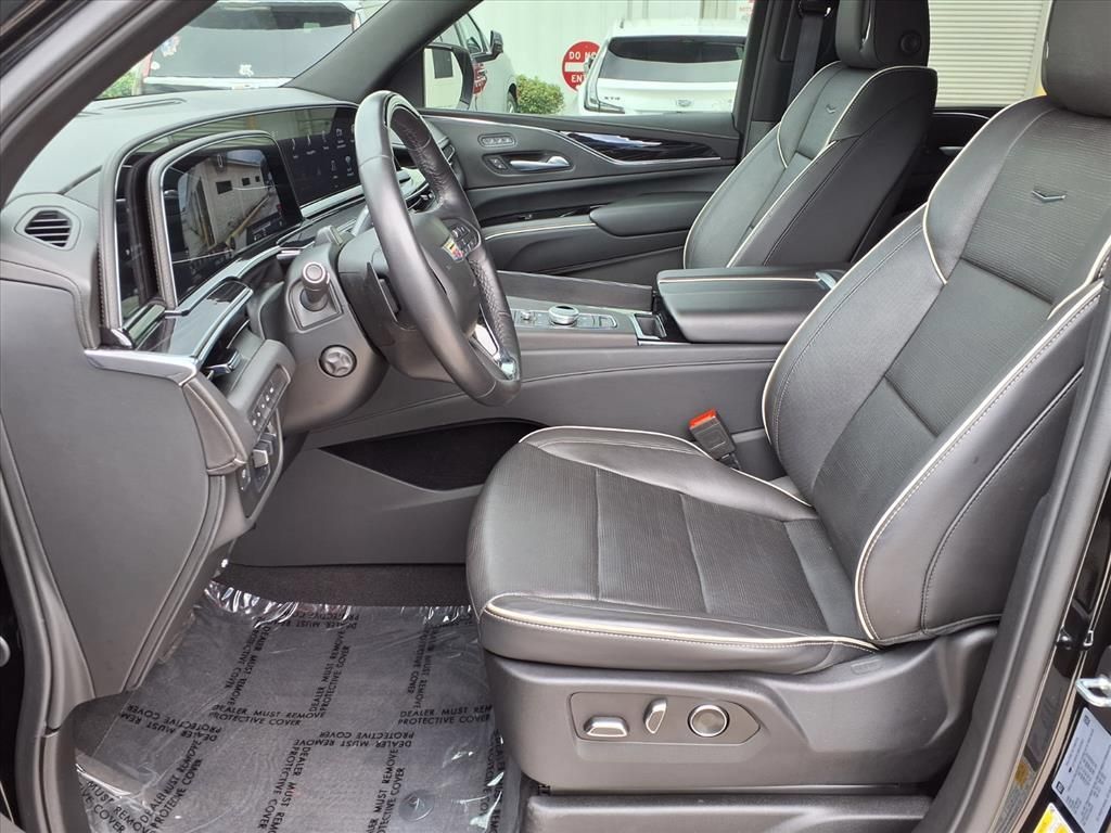 Used 2024 Cadillac Escalade Sport AWD/4WD image 21