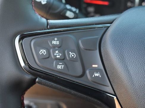 Certified 2023 Chevrolet Equinox RS w/ LPO, Floor Liner Package image 30