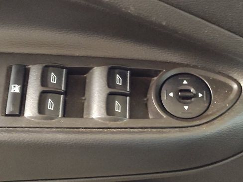 Used 2018 Ford Escape SE w/ SE Sync 3 Package FWD image 27