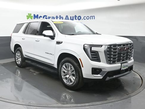 Used 2025 GMC Yukon Denali AWD/4WD image 2