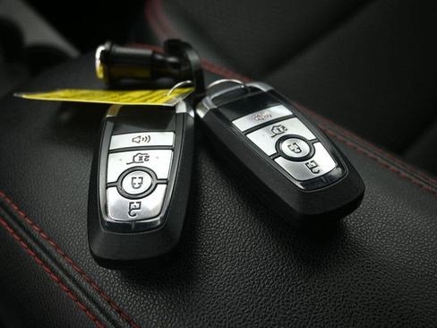 Used 2023 Ford Escape ST-Line w/ Tech Pack #1 FWD image 22