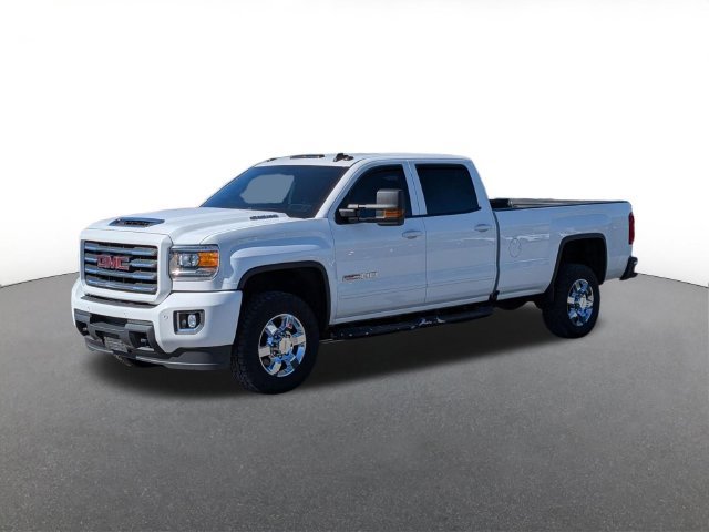 Used 2019 GMC Sierra 2500 SLT w/ Duramax Plus Package AWD/4WD image 5