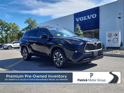 Used 2023 Toyota Highlander XLE