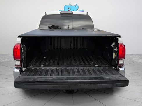 Used 2019 Toyota Tacoma 2WD Double Cab image 38