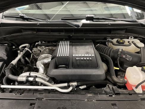 Used 2023 GMC Yukon XL Denali image 45