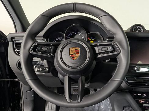 New 2026 Porsche Macan AWD/4WD image 36