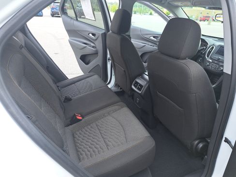 Used 2021 Chevrolet Equinox LT FWD image 11
