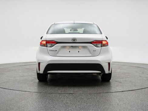 Used 2025 Toyota Corolla LE FWD image 7