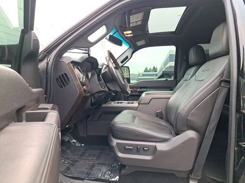 Used 2016 Ford F350 Platinum w/ Platinum Package image 11