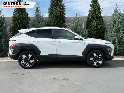 Used 2025 Hyundai Kona SEL AWD/4WD image 9