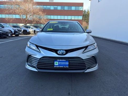 Used 2023 Toyota Camry XLE w/ Navigation Package FWD image 2