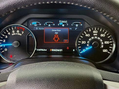 Used 2016 Ford F150 Lariat w/ Equipment Group 501A Mid image 15