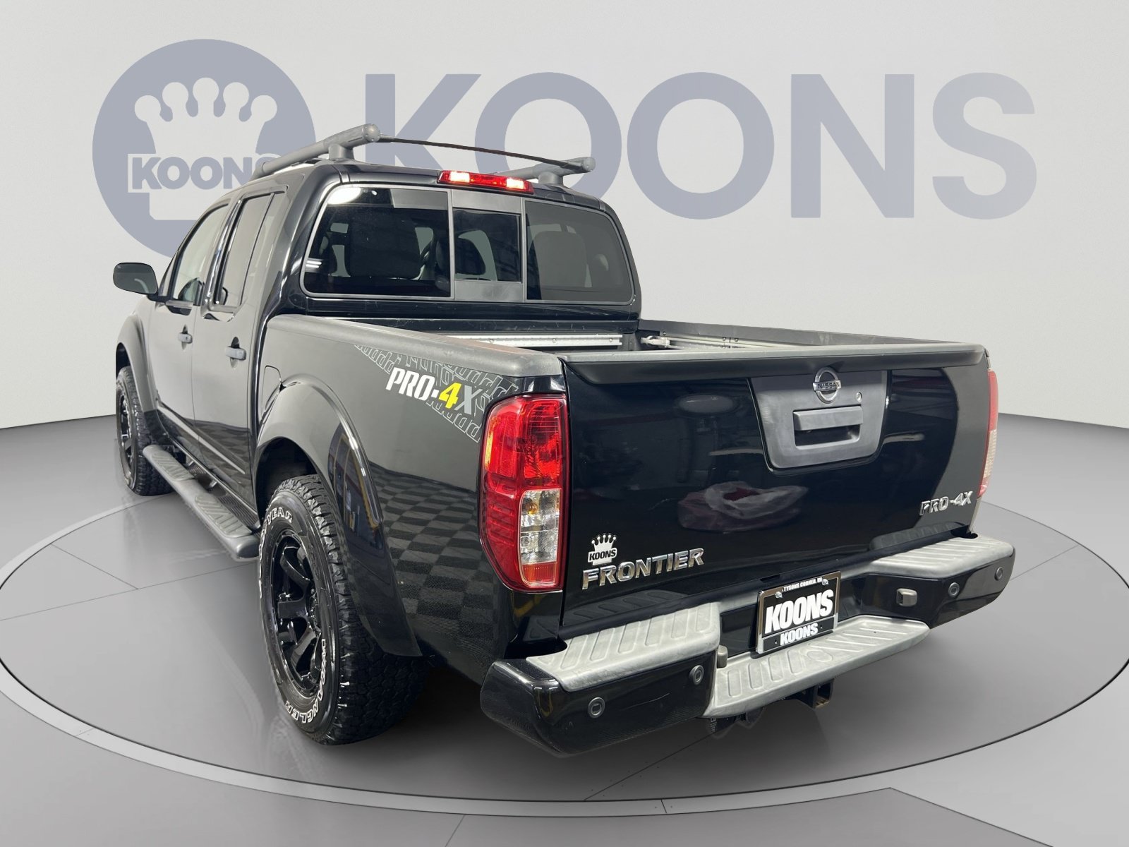 Used 2021 Nissan Frontier PRO-4X w/ Pro-4x Utility Package AWD/4WD image 4