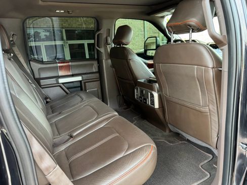 Used 2017 Ford F250 King Ranch w/ King Ranch Ultimate Package AWD/4WD image 34