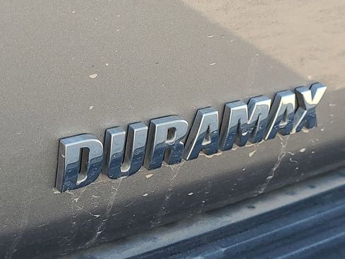 Used 2023 Chevrolet Suburban LT w/ LT Signature Plus Package image 31