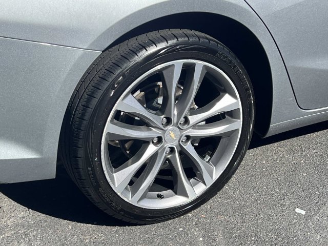 Used 2023 Chevrolet Malibu LT FWD image 6