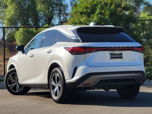 Used 2024 Lexus RX 350 FWD w/ Technology Package image 3