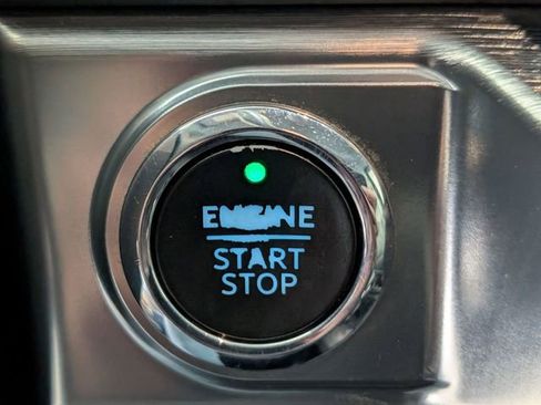 Used 2023 Ford F150 Lariat w/ Equipment Group 502A High image 27