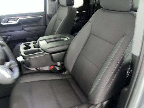Used 2024 Chevrolet Silverado 1500 LT AWD/4WD image 15