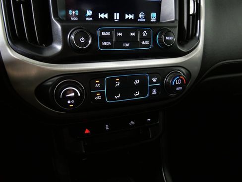 Used 2018 GMC Canyon SLE w/ Nightfall Edition AWD/4WD image 25