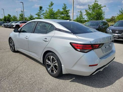 Certified 2021 Nissan Sentra SV FWD image 5