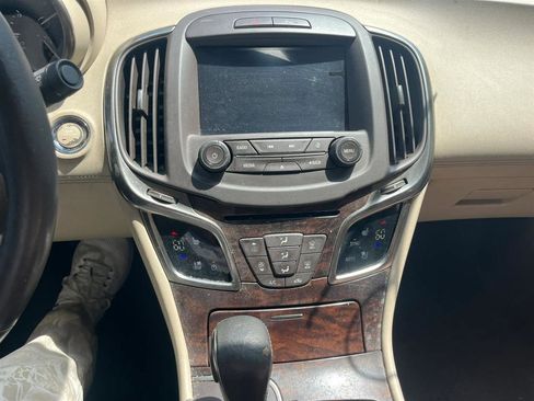 Used 2014 Buick LaCrosse Premium FWD image 8