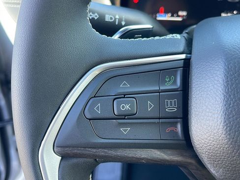 New 2026 Jeep Grand Cherokee Altitude AWD/4WD image 14