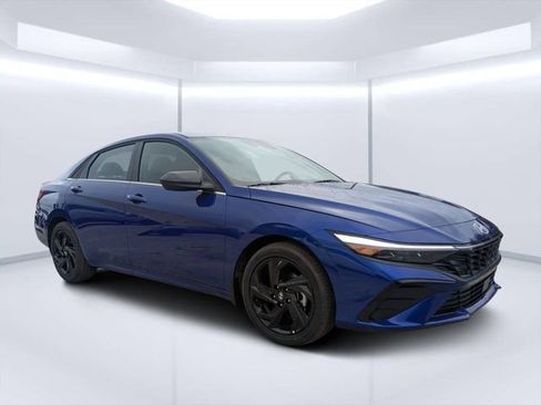 New 2026 Hyundai Elantra SEL Sport Premium FWD image 1