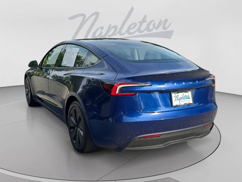 Used 2024 Tesla Model 3 Long Range RWD image 3