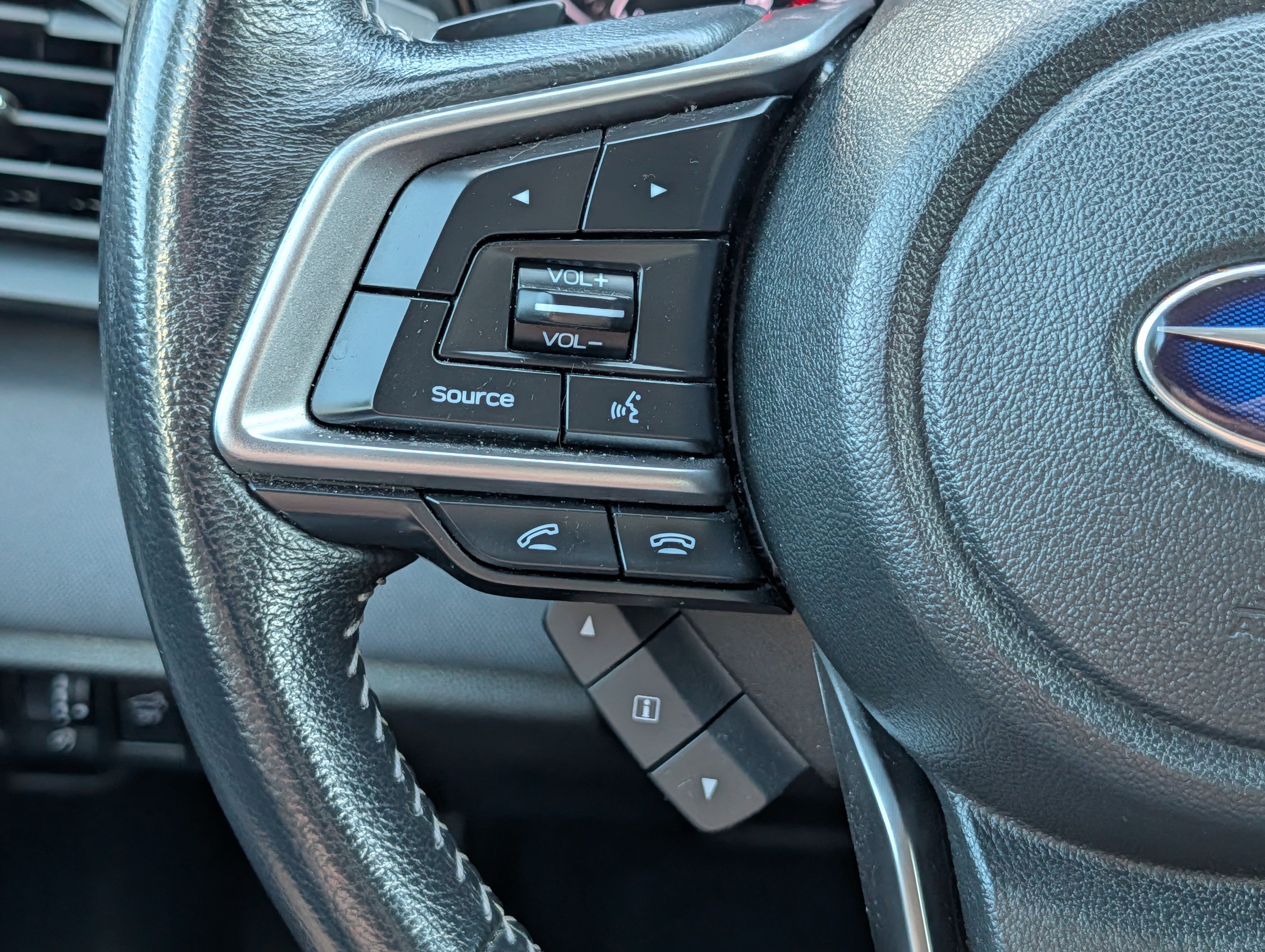 Used 2022 Subaru Outback Premium AWD/4WD image 31