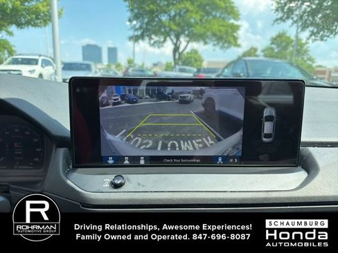 Used 2023 Honda Accord Touring image 12