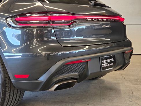 Certified 2026 Porsche Macan image 8