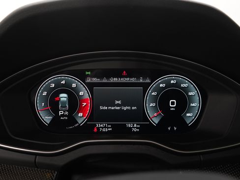 Used 2022 Audi SQ5 Prestige w/ Prestige Package AWD/4WD image 30